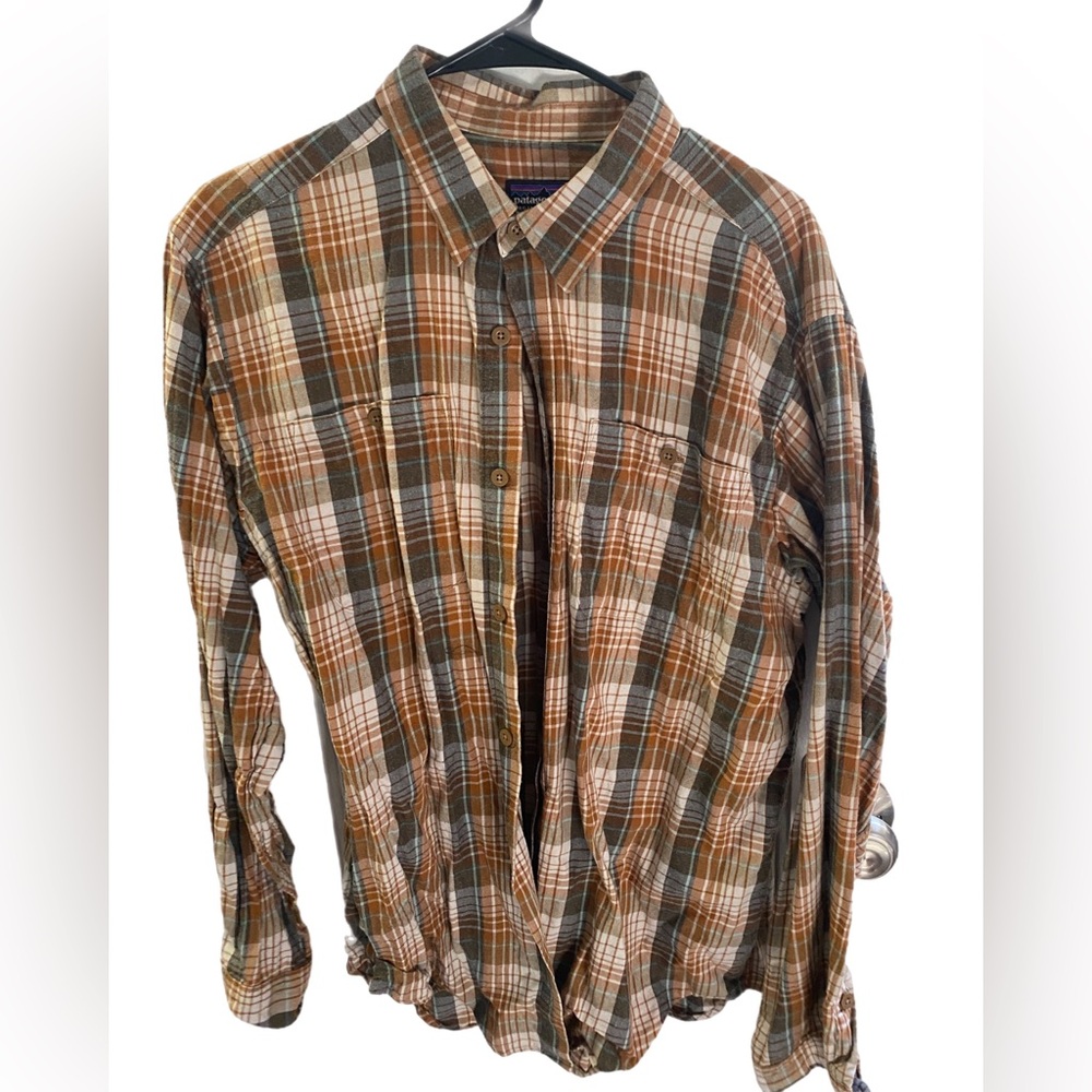 Patagonia Men’s Button-down